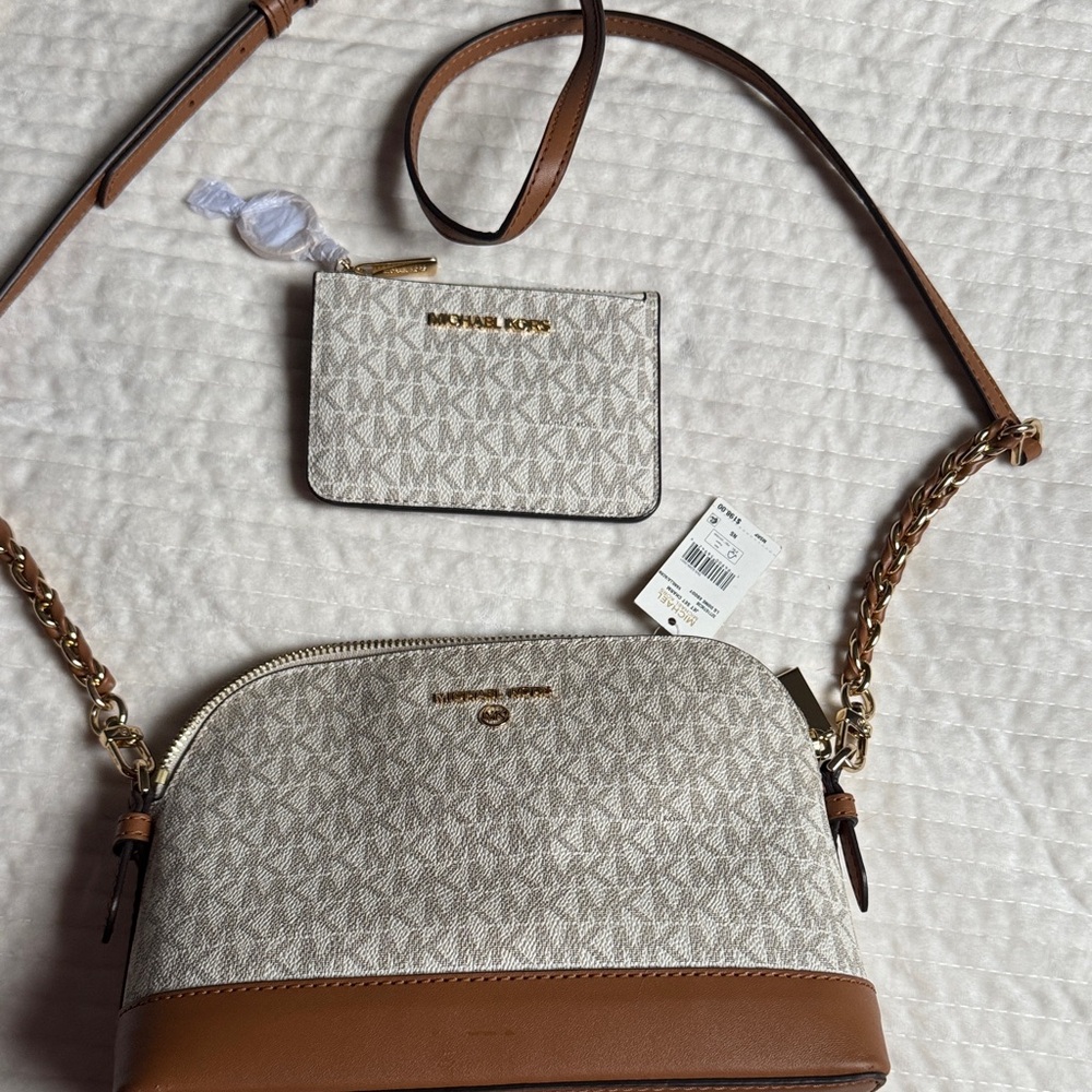Michael Kors Tan and Cream Crossbody Bag Set